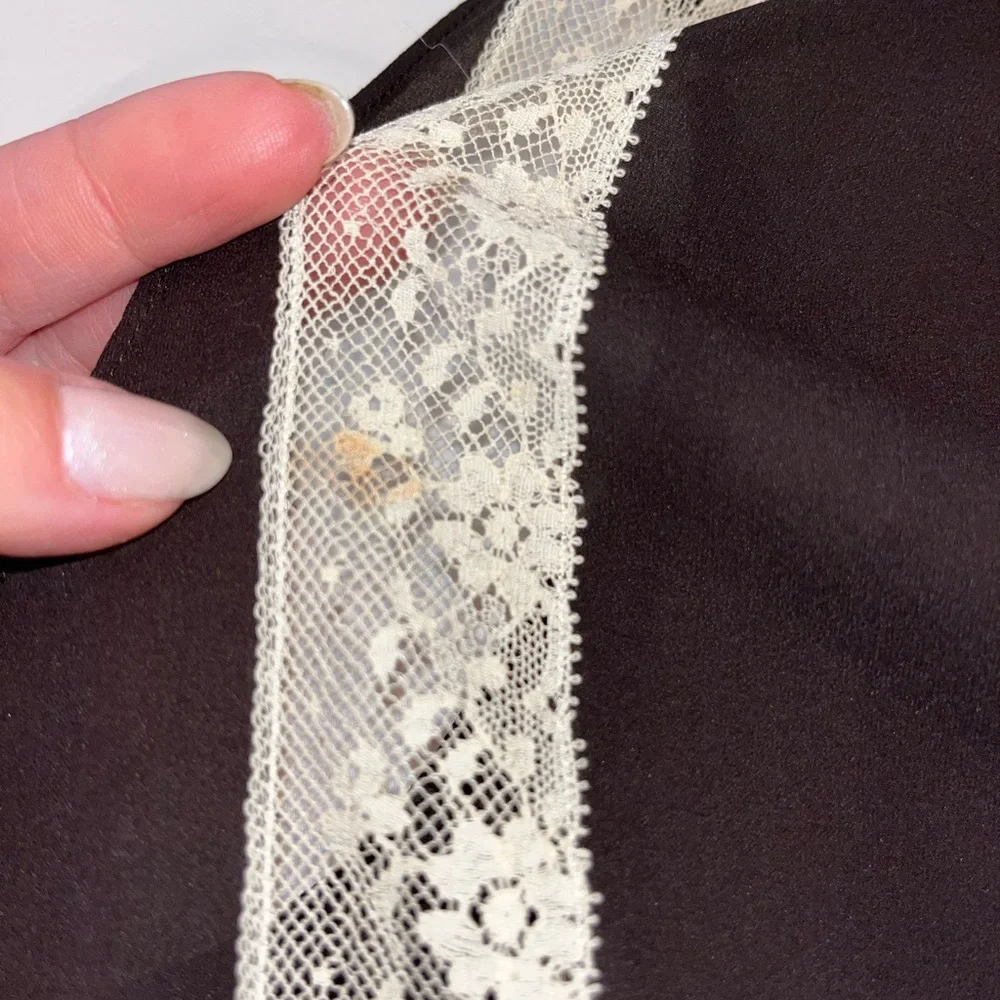 Dolce & Gabbana silk brown blouse vintage with cream lace detail. Size 42/M - Picture 13 of 14